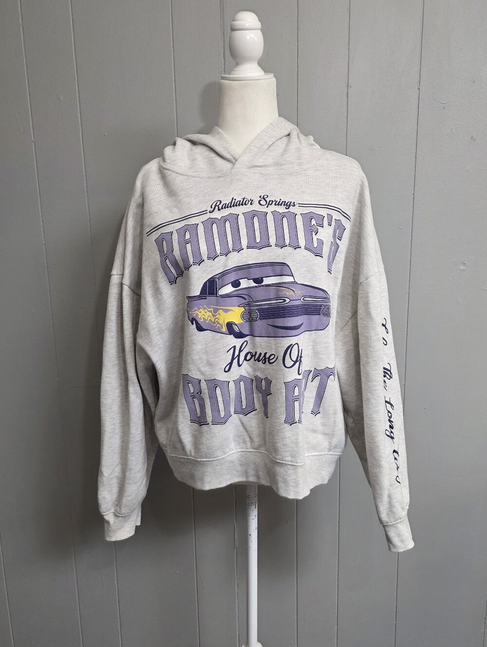 Cars Disney Pixar Ramone's House Of Body Art Hoodie Size L